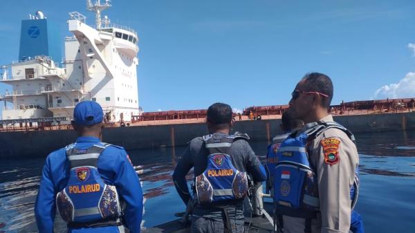 Seluruh Awak Kapal Kargo MV Indian Partnership Dilaporkan Selamat