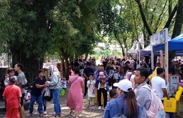 Gelar Zooforia hingga 30 April, Semarang Zoo Diserbu Wisatawan selama Libur Lebaran
