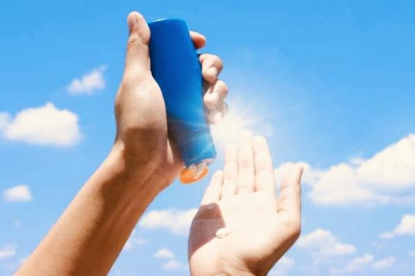 Deret Manfaat Pakai Sunscreen di Cuaca Panas, Ternyata Bisa Kurangi Resiko Kanker Kulit