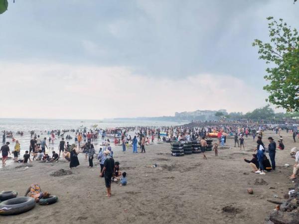 Pantai Anyer Sabtu dan Minggu Diprediksi Dibanjiri Wisatawan, Ini 6 Antisipasi Polres Cilegon