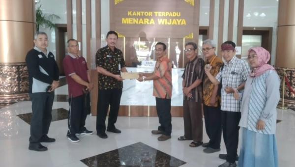 Dukung Ganjar Pranowo, Pengurus Baru DPC GPM Sukoharjo Lapor Kesbangpol