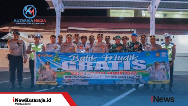 Kapolres Aceh Selatan Lepas Kendaraan Balik Mudik Gratis