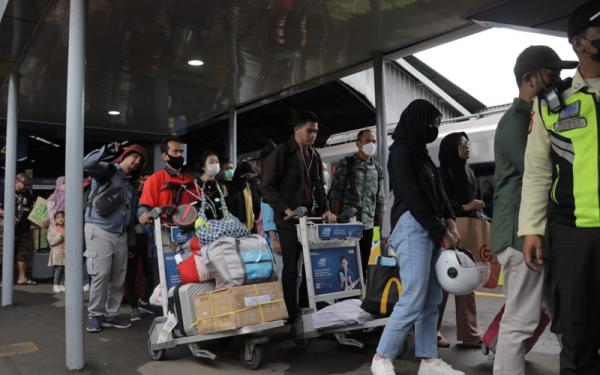 Jumlah Penumpang Kereta Api di Bandung Naik 45 Persen Saat Libur Long Weekend