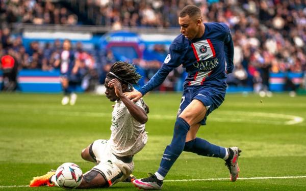 Hasil Ligue 1 : Bermain dengan 10 Pemain, PSG Dipecundangi Lorient 1-3 di Kandang Sendiri
