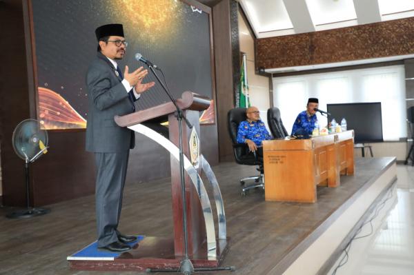 Pj Bupati Aceh Utara Harapkan Guru Ciptakan Pendidikan Berkarakter untuk Anak