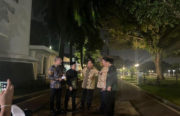 Usai 6 Ketum Partai Bertemu Jokowi, Pengamat Ungkap Potensi Prabowo Capres Koalisi Besar 