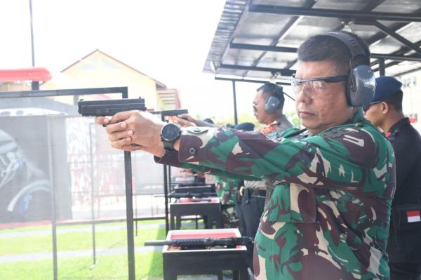 Saat Sinergitas TNI-POLRI Terjalin, Danrem 142/Tatag Silaturahmi ke Polda Sulbar
