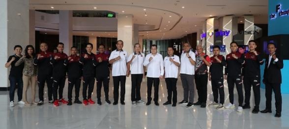 Ketum PB POBSI Hary Tanoesoedibjo Resmi Melepas Tim Pebiliar Indonesia ke SEA Games 2023