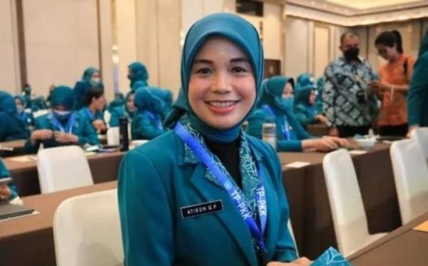 Mengenal Sosok Siti Atikoh, Istri Ganjar Pranowo yang Ternyata Cucu Kiai Pendiri Pondok Pesantren