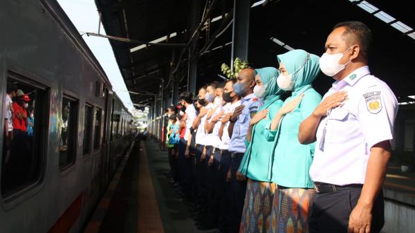 PT KAI Divre IV Tanjungkarang Pastikan Jalur Aman, Perjalanan Kereta Api Normal Kembali