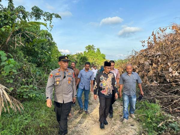 Tindak Lanjuti Laporan Warga, Haji Uma Kunjungi Lokasi Kemunculan Harimau di Aceh Timur