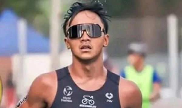 Atlet Triathlon Rashif Amila Yaqin Sumbang Emas Pertama Indonesia SEA Games 2023