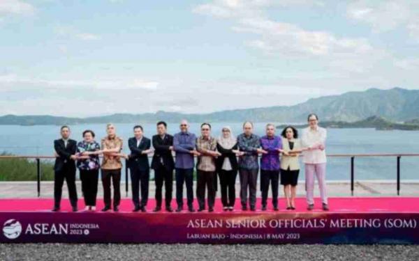 Para Pejabat Senior Awali KTT ASEAN 2023 ke-42 dengan Pertemuan Perdana