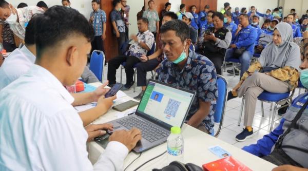 46.739 Warga Surabaya Beralih dari KTP Elektronik ke KTP Digital, Ini Manfaatnya