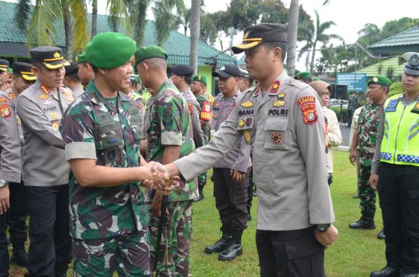 Begini Indahnya Halal bi Halal TNI Polri di Depok