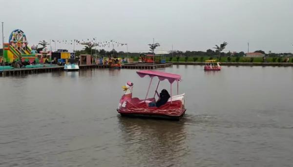 Yussar Fishing and Playground Wisata Hits dan Terbaru dengan Konsep Dermaga Kayu