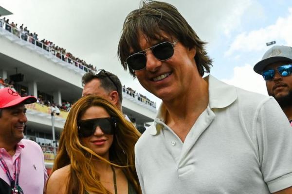 Tom Cruise dan Shakira Ketahuan Nonton Bareng Balapan F1 Miami, Publik Heboh!