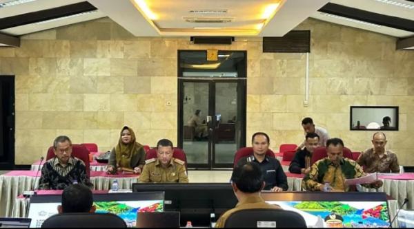 Tim Evaluator Inspektorat Jenderal Kemendagri Apresiasi Kinerjanya Pj. Bupati Aceh Tengah