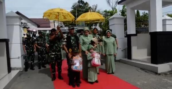 Kunjungan Kerja Pangdam IM dan Ibu Ketua Persit KCK Daerah Iskandar Muda ke Kodim 0102 Pidie