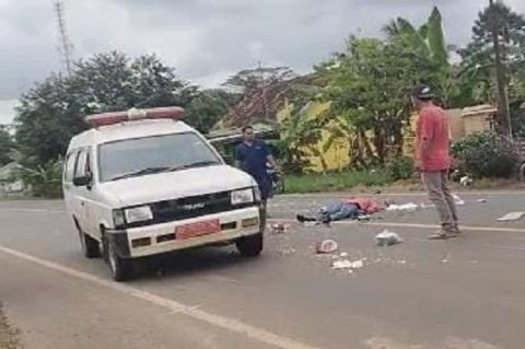 Astaga, Ambulans Puskesmas  Diduga Tinggalkan Korban Kecelakaan di Jalan Raya