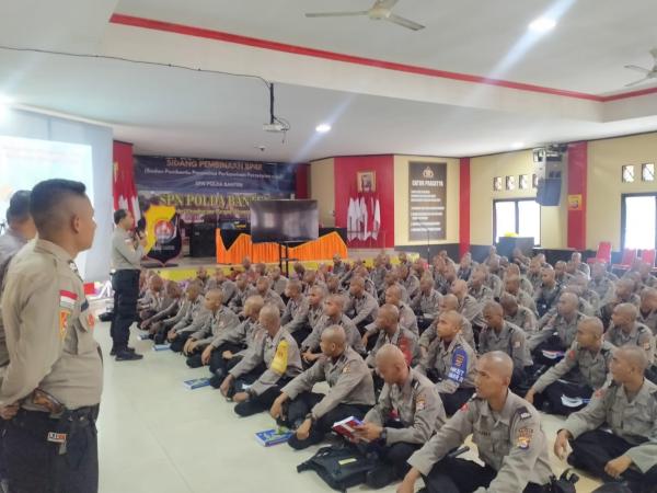 Momen Sedih Siswa Bintara Polri di Banten, di Masa Pendidikan Ibunya Meninggal Dunia