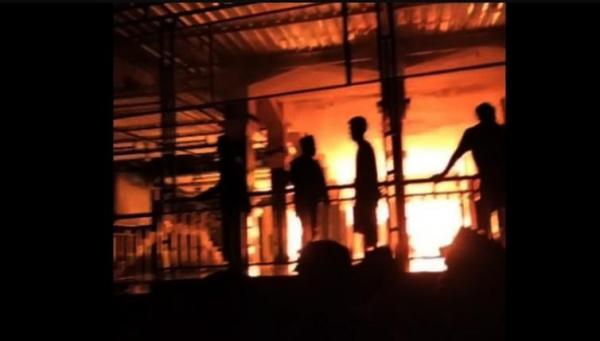 Santri dan Warga Panik, Ponpes Darul Muttaqin Temanggung Terbakar
