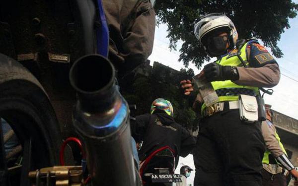 Tilang Manual Berlaku, Polisi Jaring 45 Pelanggar di Kabupaten Bandung
