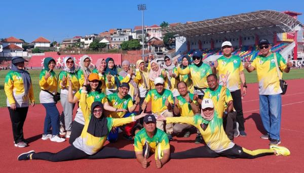 Alumni IAPAT UNDIP Rutin Jalani Olahraga Bersama untuk Jaga Kesehatan dan Silaturahmi
