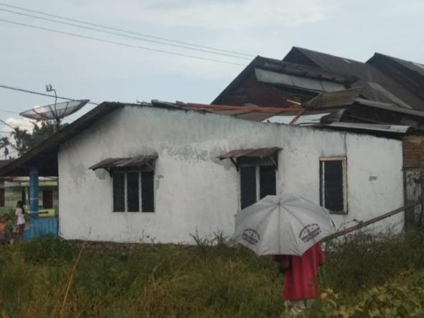 Puluhan Rumah Warga di Kabupaten Simalungun Rusak Berat Diterjang Angin Puting Beliung