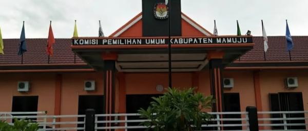 Hasil Pendaftaran di KPU Mamuju, 1 Berkas  Ditolak, 1 Parpol Tidak Mengajukan Bacaleg