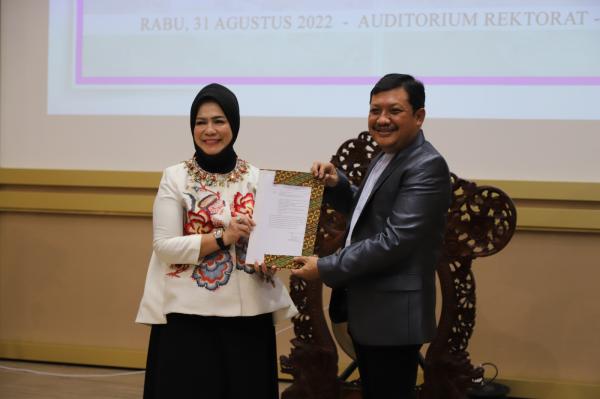 Belajar Banyak Ilmu di Magister Ilmu Komunikasi Untag Surabaya