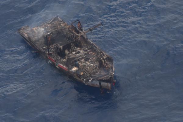 BREAKING NEWS! Kapal Nelayan Cilacap Terbakar di Samudra Hindia, 11 ABK Hilang
