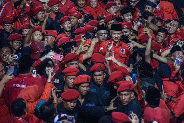 Potret Capres PDI P Ganjar Pranowo Konsolidasi Pemenangan Pilpres 2024 di Palembang