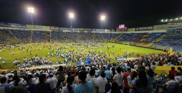 Kerusuhan Sepakbola di El Salvador Pecah, 12 Orang Meregang Nyawa dan Puluhan Luka