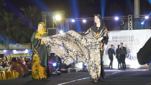 Pemkab Probolinggo Gelar Promosi Batik dan Bordir Khas Daerah, lewat Fashion Show