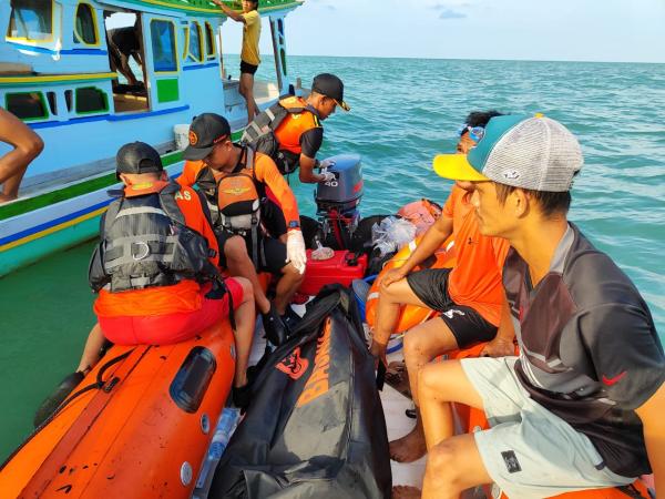 Tim SAR Temukan Jasad Nelayan Tenggelam di Pantai Tanjung Kemirai, Bangka Selatan