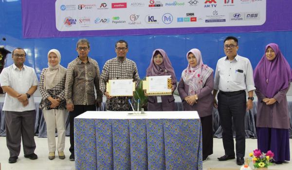 SMK IPIEMS dan STIESIA Surabaya Gelar Bursa Kerja, Datangkan 28 Perusahaan Bonafit