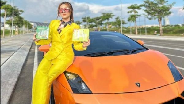 Fanny Frans Pemenang Arisan Viral Rp2,5 Miliar, Dikenal Dermawan dan Sering Tampil Glamor