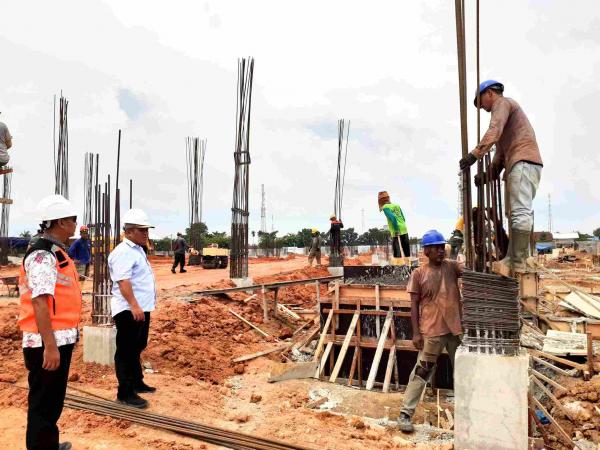 Demi Kenyamanan Kerja, Lokasi  Pembangunan Kantor Bupati Batu Bara Dipagar