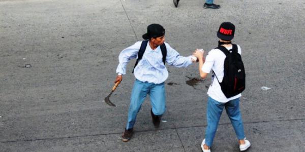 Tawuran Pelajar SMK Pecah di Jalan Raya Lingkar Bumiayu Brebes usai Saling Tantang di Medsos