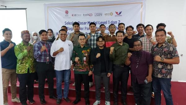 30 Kaum Milenial Aceh Ikut Menjadi Leader Aktif Menggunakan Gadget Melalui Investasi Saham