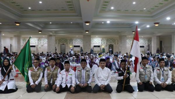 393 Jamaah Calon Haji Kabupaten Tangerang, Dilepas Wakil Bupati Mad Romli di Masjid Agung Al Amjad