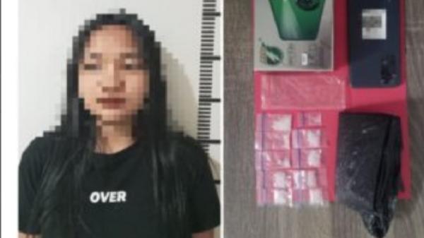 Beli 10 Paket Sabu via Online, Gadis Cantik di Kutai Barat Ditangkap Polisi