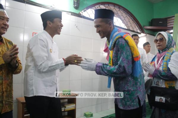 Beri Pengarahan Kepada Jamaah Calon Haji Belitung, Pj Gubernur: Harus Sabar, Fokus, dan Kompak