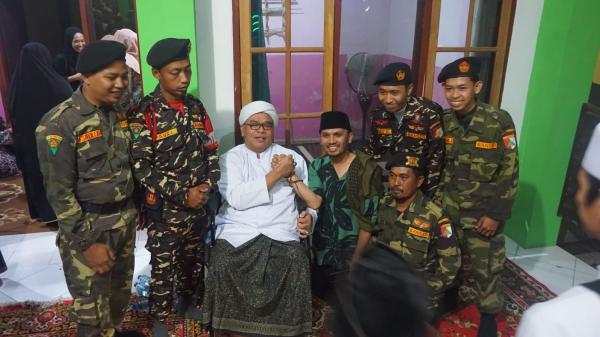 Ustad Hanan Attaki Dakwah Bareng Nusa Bangsa Indonesia di Jember