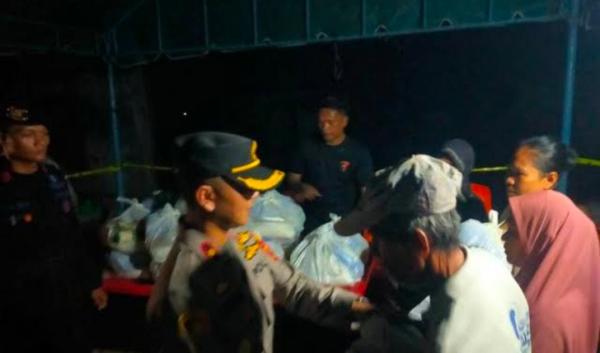 Polda Sumut Salurkan Bantuan Kepada Korban Kebakakaran Tanjungpura