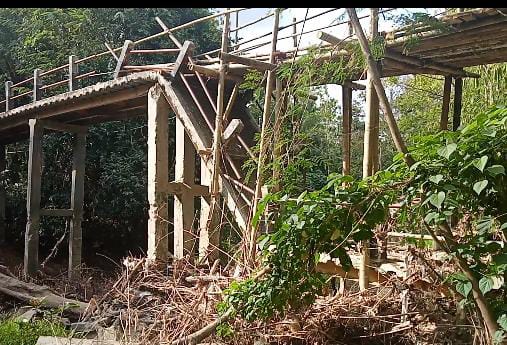 PUPR Pandeglang Secepatnya Survey Jembatan yang Ambruk di Desa Cikeusik