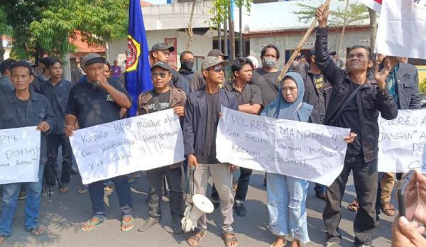 Dugaan Pencabulan, Puluhan Massa Mahasiswa Demo di BPN  Pemalang