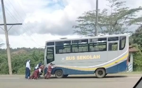 Kerap Mogok, Dana Pemeliharaan Bus Sekolah Dishub Luwu Timur Dipertanyakan