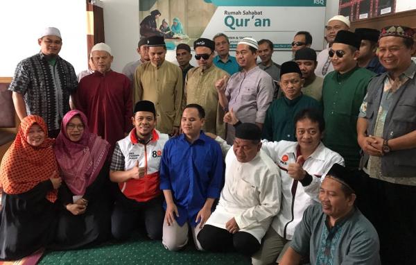 PKS Kunjungi Rumah Quran Kuningan, Terharu Ada Penyandang Tuna Netra Hafal Quran 30 Juz
